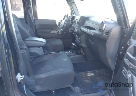 2018 Jeep Wrangler Jk Unlimited Sport S 4X4 from USA, damaged, VIN 1C4BJWDG4JL803538